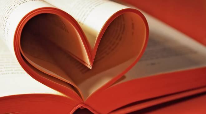 Amore e cioccolato: 4 poesie per San Valentino